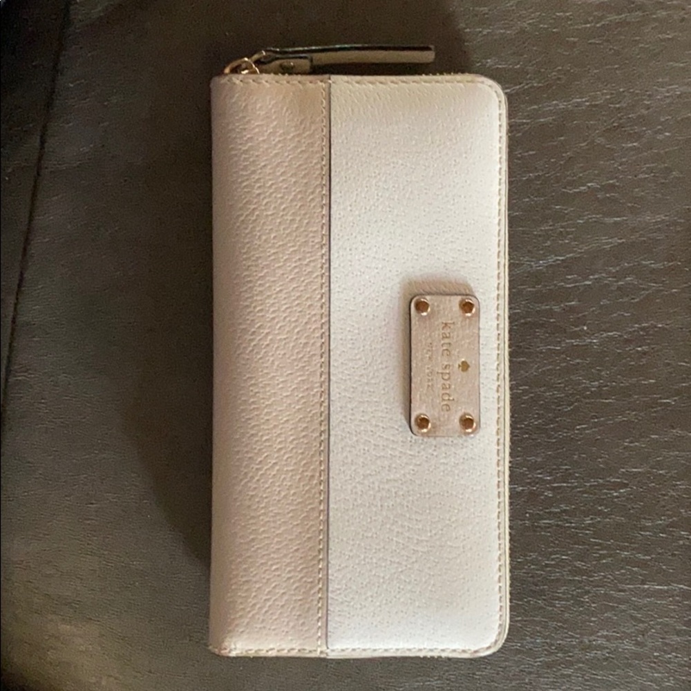 Kate Spade Two Tone wallet